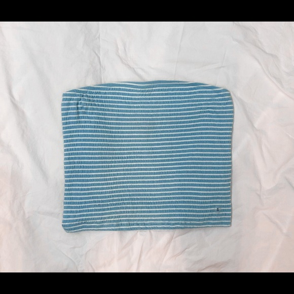 American Eagle Outfitters Tops - American Eagle white and blue tube top